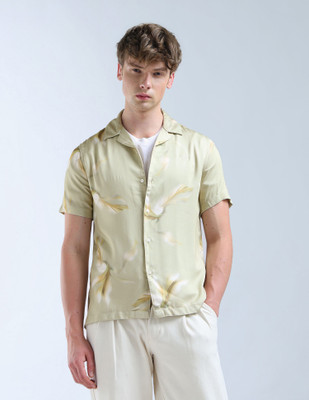 FLYING MACHINE Men Floral Print Casual Yellow Shirt