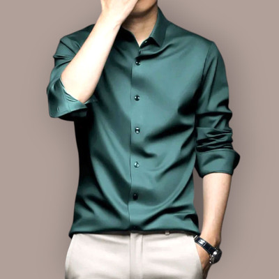 SATADHAR ENTERPRISES Men Solid Casual Green Shirt