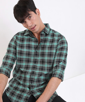 HIGHLANDER Men Checkered Casual Green Shirt