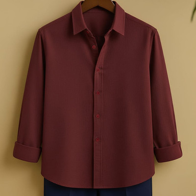 SHABIB Men Solid Casual Maroon Shirt
