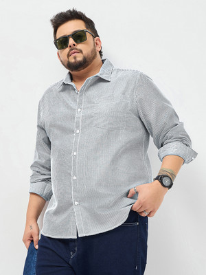 Urbano Plus Men Striped Casual Dark Blue Shirt