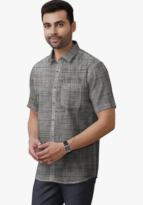 Fems Men Solid Formal Grey Shirt