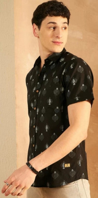Pagazo Men Printed Casual Brown Shirt