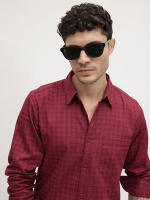 Roadster Men Checkered Casual Red Shirt