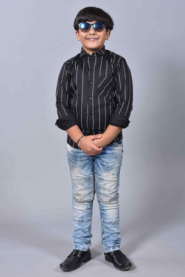 Tanip Boys Solid Casual Black Shirt