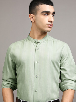 HIGHLANDER Men Striped Casual Green Shirt