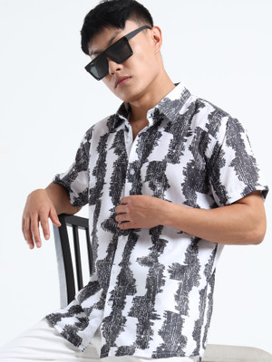 WHISQ Men Printed Casual White, Black Shirt