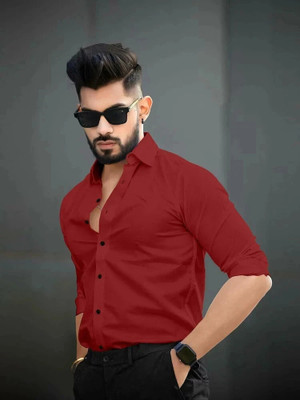 Vyzer Men Solid Formal Maroon Shirt