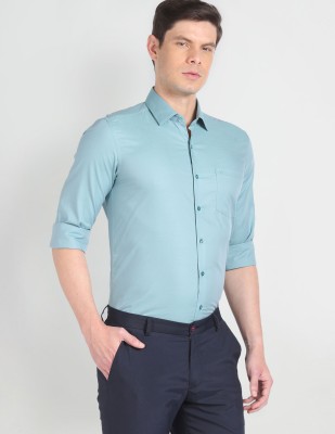 ARROW Men Solid Formal Light Blue Shirt