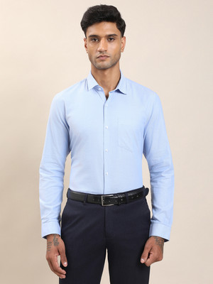 TURTLE Men Solid Formal Light Blue Shirt