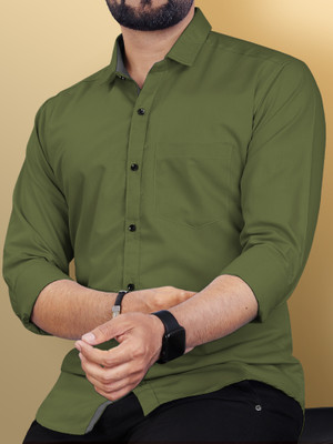 VeBNoR Men Solid Casual Green Shirt