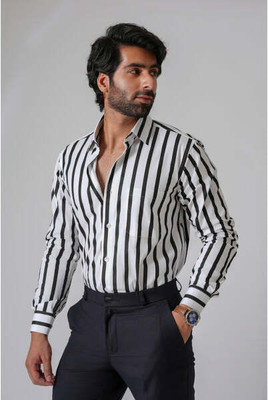 Haute Tissue Men Striped Casual Black Shirt