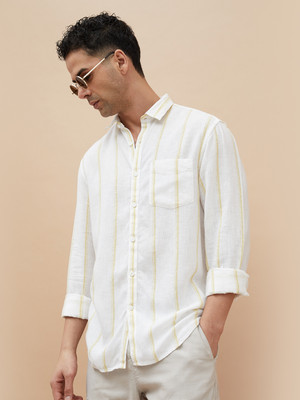 CODE by Lifestyle Men Striped Casual White Shirt