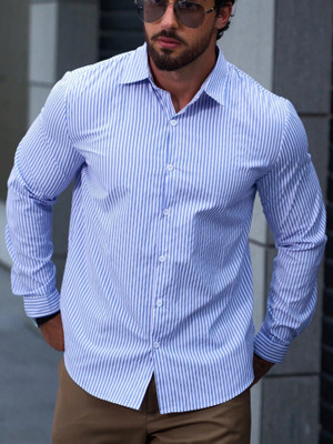 PRAIZY Men Self Design Casual Light Blue Shirt