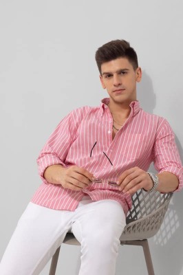 SilverBuck Men Striped Casual Pink Shirt