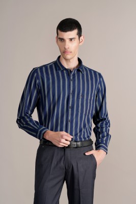 CANTABIL Men Striped Casual Dark Blue Shirt