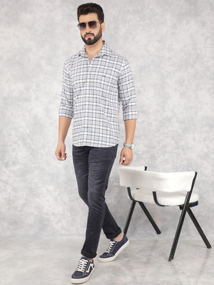 CRIMSOUNE CLUB Men Checkered Casual Grey Shirt