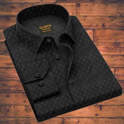 clinch fashion Men Self Design Casual Black Shirt