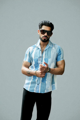 Aarvi Trenddz Men Striped Casual Blue, White Shirt