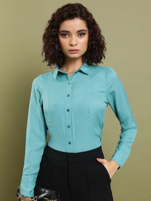 Tokyo Talkies Women Solid Casual Green Shirt