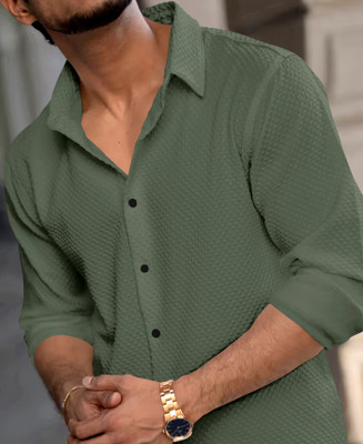 javier Men Self Design Casual Green Shirt