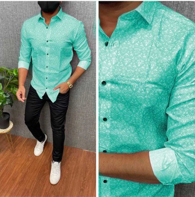 Dgshoppers Men Printed Casual Light Green Shirt