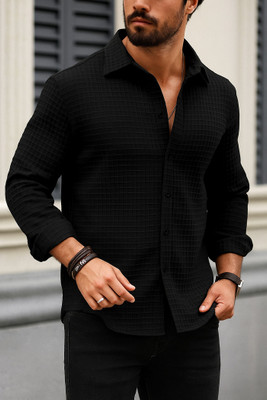 SEVENTEENSTITCH Men Self Design Casual Black Shirt
