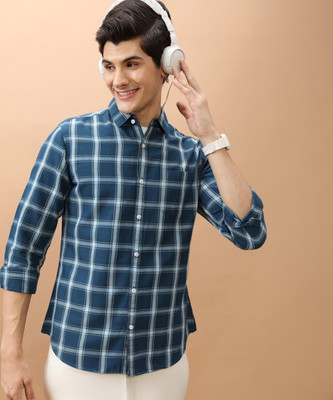 HIGHLANDER Men Checkered Casual Dark Blue, White Shirt