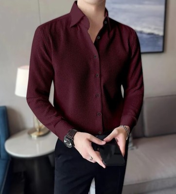 AMORE FASHION Men Self Design, Solid Casual Maroon Shirt