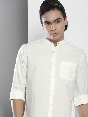 The Indian Garage Co. Men Solid Casual White Shirt