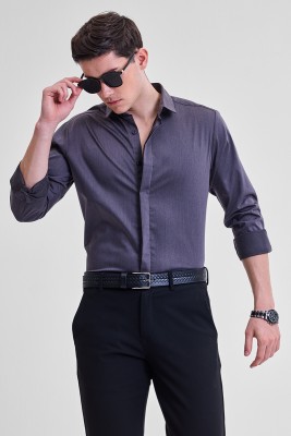 Snitch Men Solid Formal Grey Shirt