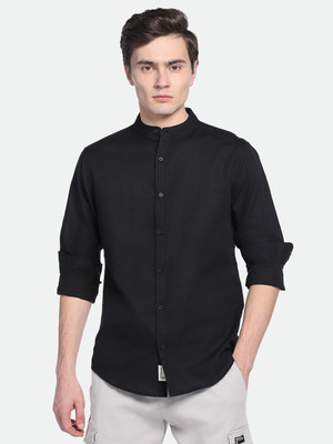 Dennis Lingo Men Solid Casual Black Shirt