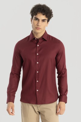 Snitch Men Solid Formal Maroon Shirt