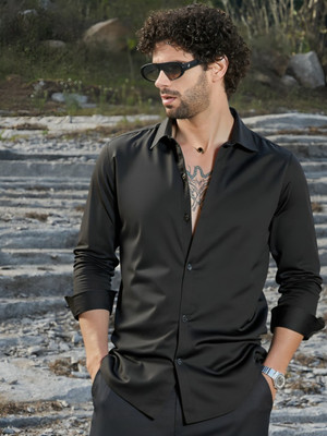 PP Vastram Men Solid Casual Black Shirt