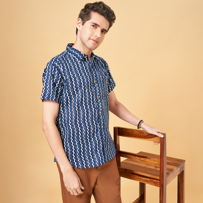 YU by Pantaloons Men Printed Casual Light Blue Shirt