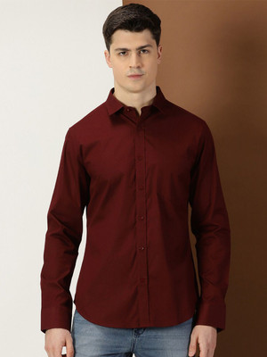 INVICTUS Men Solid Casual Maroon Shirt