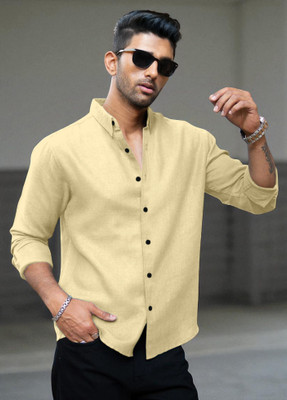 Yanthhi Men Solid Casual Yellow Shirt