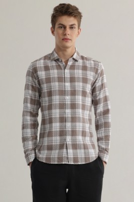 Snitch Men Checkered Casual Brown Shirt