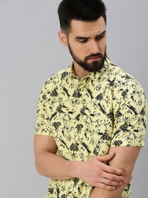 Showoff Men Printed Casual Yellow Shirt