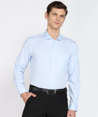 PETER ENGLAND Men Solid Formal Light Blue Shirt