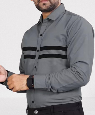 Anupamaa Men Solid Casual Grey Shirt