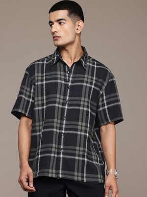 Roadster Men Checkered Casual Black Shirt