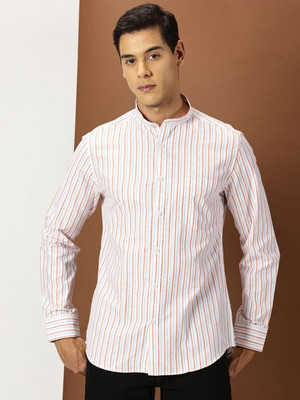 INVICTUS Men Striped Casual White Shirt