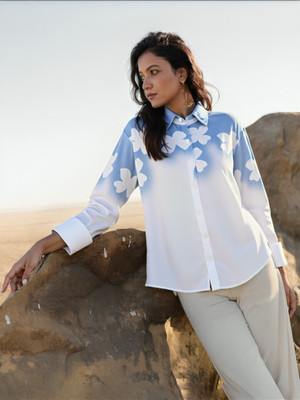 THECLASSICTOGS Women Printed Casual Blue Shirt