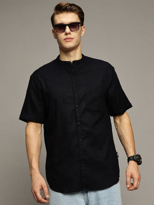 Roadster Men Solid Casual Black Shirt