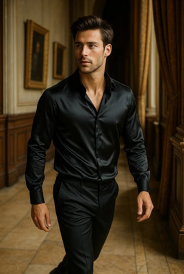 FABDACK Men Solid Casual White Shirt