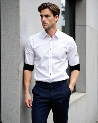 Dennis Lingo Men Solid Casual White Shirt
