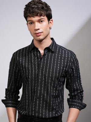 HIGHLANDER Men Striped Casual Black Shirt