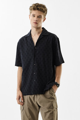 Snitch Men Self Design Casual Black Shirt