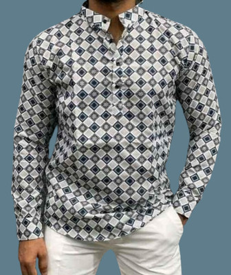 Vilantra Fashion Men Striped Casual Black Shirt
